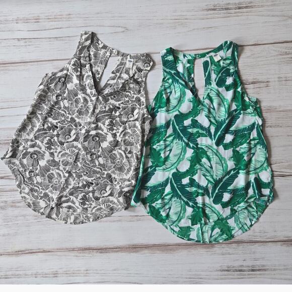 Old Navy Tops - Old Navy Summer Tank Top Blouse Bundle sz XS